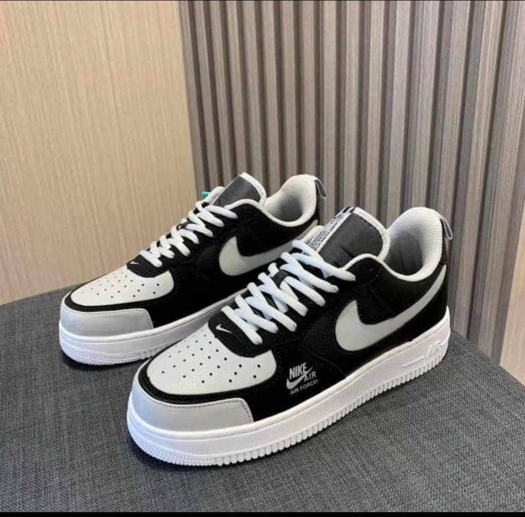 Nike Air Force 1(1)